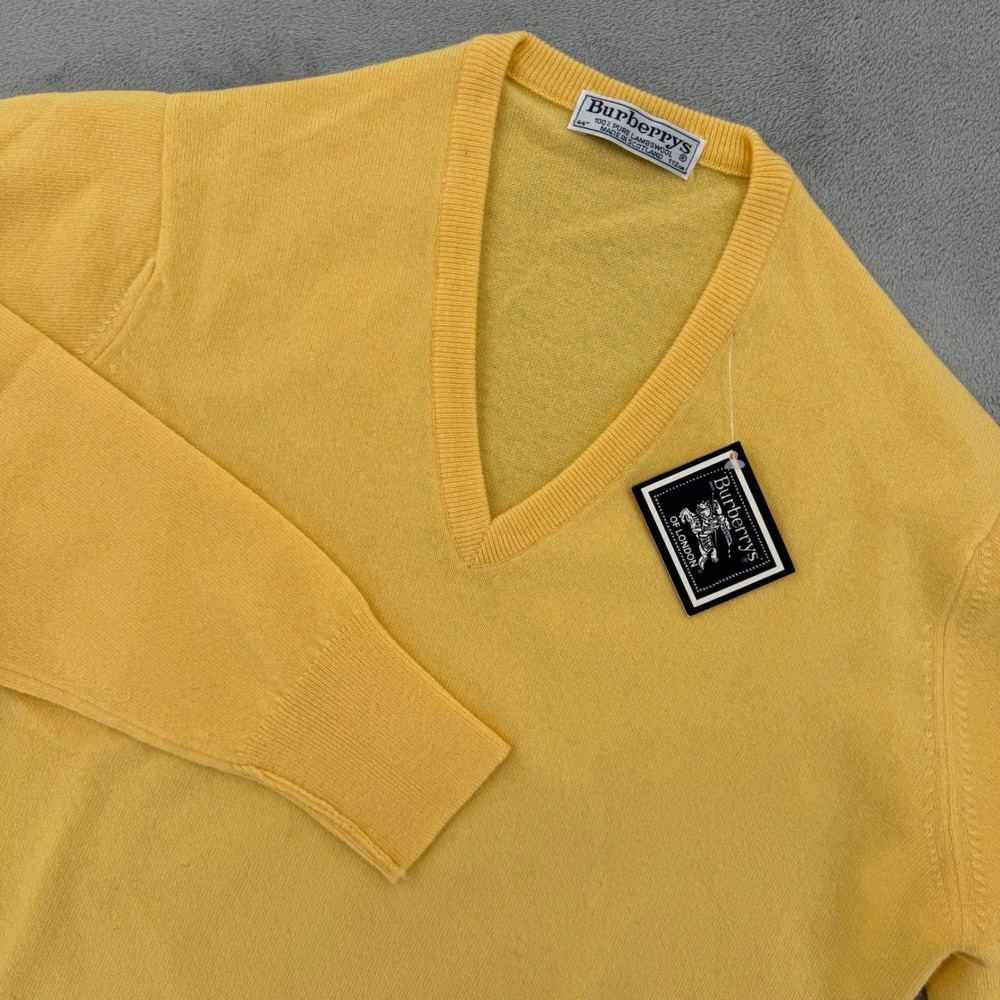 Burberry London Mens Size 44 Large V Neck Sweater Lambswool Yellow Vintage